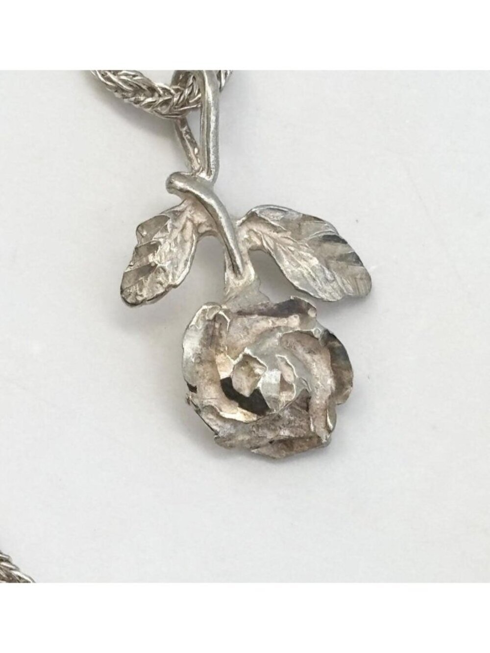 Floral Rosebud Hand Carved Sterling Silver 925 Vintage Pendant Necklace - 15"